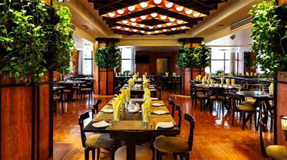 رستوران هتل پارس شیراز رستوران هتل پارس شیراز